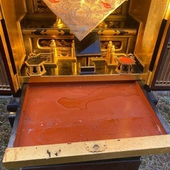 金仏壇　仏教美術　本漆　金彩　彫刻の画像