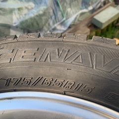 175/65/15  ICENAVI 6 19年製 溝あり  2t ジャッキ付き(ジャッキ無し2000円off)の画像