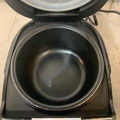 【ジモティー割】KOM  5合炊き　マイコン式炊飯器 （ID1588）の画像