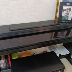 30年前の電子ピアノの画像