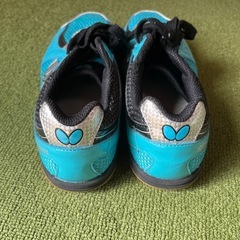 【バタフライ】卓球用シューズの画像