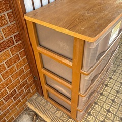 衣類ケースタンスの画像