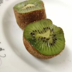キウイフルーツ岐阜県産1キロ500円追熟が必要です。の画像