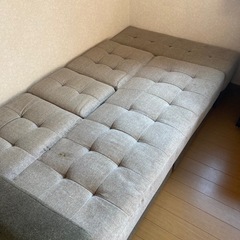 ソファーの画像