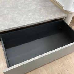 グレーのセンターテーブルのご紹介です！の画像