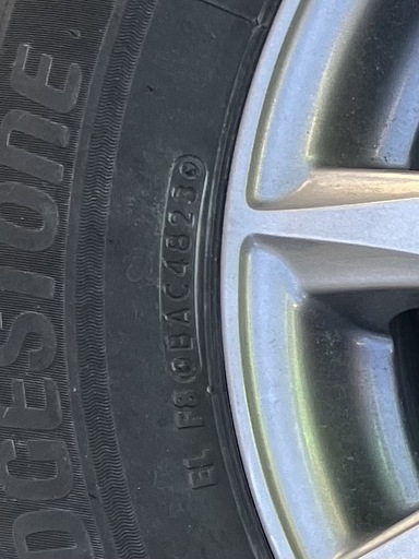 決まりました！スタッドレスタイヤ　ブリザック VRX3 195/65R16 ホイール4本セット 2023年製 ワンシーズン使用