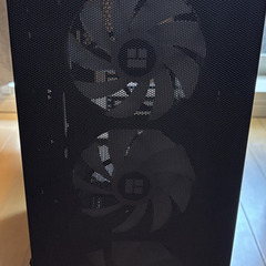 パソコンのケースの画像