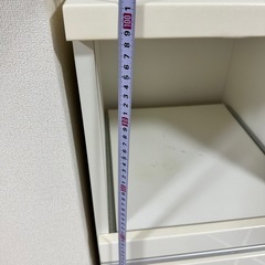 【収納棚】ホワイト収納キャビネット／ガラス扉・引き出し3段付きの画像