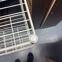 スチールラック　ニトリ　白　少し訳ありの画像