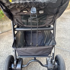 ベビーカー  三輪 Apricaの画像