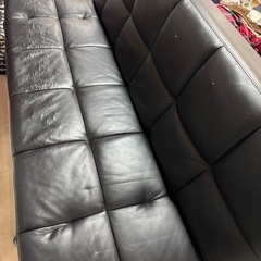 3人掛けソファー・ベット　黒　ニトリソファーカバー新品付きの画像