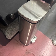 ソフトクローズ　ゴミ箱　ステンレス　30L　ダストボックス　の画像