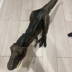 大きい恐竜のおもちゃの画像