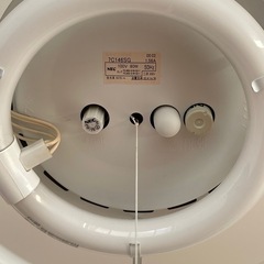 すぐに使える照明(蛍光灯付き)の画像