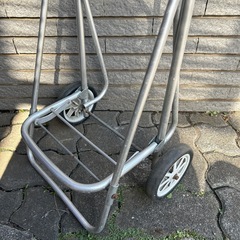 ショッピングカート　アルミフレームの画像