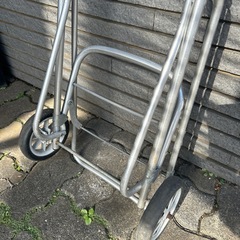 ショッピングカート　アルミフレームの画像