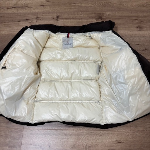 モンクレール MONCLER ダウンジャケット ブラウン　ショート 正規品