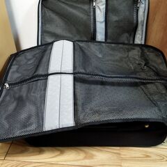 スーツケースの画像