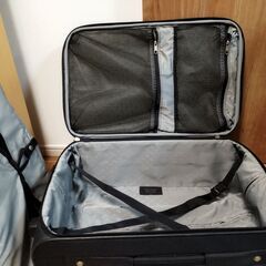 スーツケースの画像