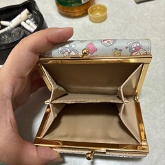 ドラえもん三つ折り財布
の画像