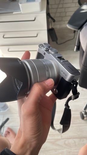 富士フイルム XA3 カメラとレンズ