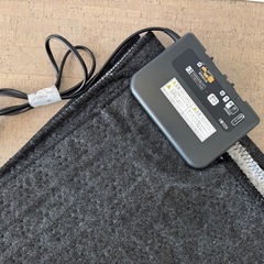 【差し上げます】電気ホットカーペット 190cm×230cm の画像