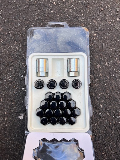 ホイールロックナット　マックガードM12×1.5　