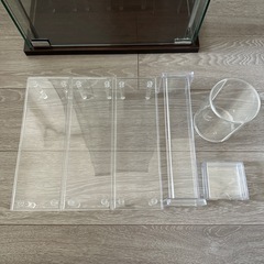 不二貿易　コレクションケース　4段　高さ162cmの画像