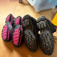 登山靴　男性用女性用の画像