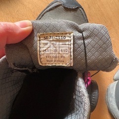 登山靴　男性用女性用の画像