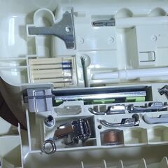 【手渡し限定】(訳アリ) JUKI 高性能ミシン ジュレーブ HZL-010S(希少な後期型)＆専用刺繍機EM3(枠 大/中) ※おまけ刺繍カード(16MB 約100柄入)の画像