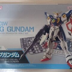 組立済ガンプラ2点の画像