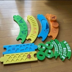 アンパンマン SLマンとレールでアスレチックの画像