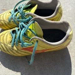 MIZUNOスパイク21cmの画像