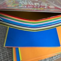 大量の折り紙の画像