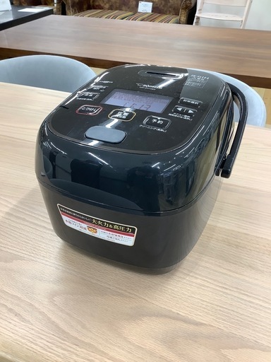【トレファク　ラパーク岸和田店】圧力IH炊飯ジャー　象印　5.5合　2023年製