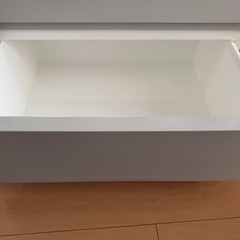 受け渡し先確定　
三段衣装ケースの画像