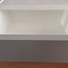 受け渡し先確定　
三段衣装ケースの画像