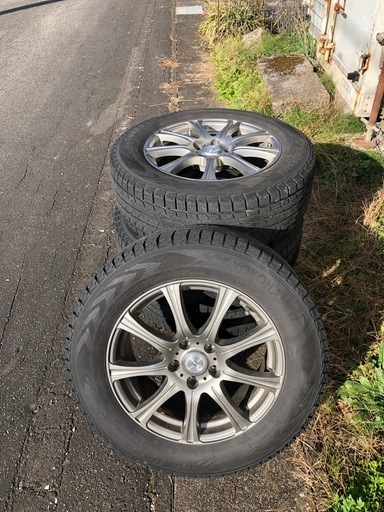 スタッドレス　エクストレイル