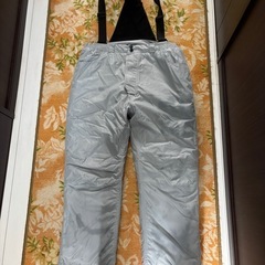 フィッシングウェア（黒、シルバー）の画像