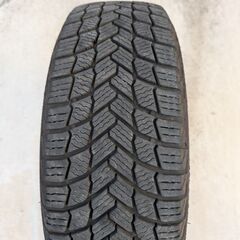 日産セレナC25スタッドレスタイヤ・ホイール4本セットの画像