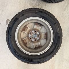 日産セレナC25スタッドレスタイヤ・ホイール4本セットの画像