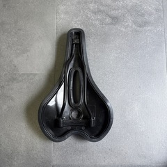 自転車のサドルの画像