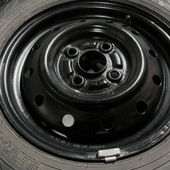 タイヤ付きスチールホイール付き　145 80 13 鉄チンの画像