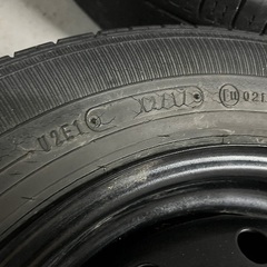 タイヤ付きスチールホイール付き　145 80 13 鉄チンの画像