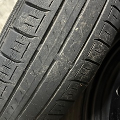 タイヤ付きスチールホイール付き　145 80 13 鉄チンの画像