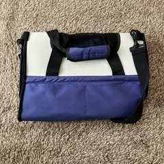 ペット用折りたたみキャリーバッグの画像