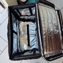 Uber eats配達用バックの画像