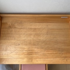 yamatoya リトルデスクとチェアの画像