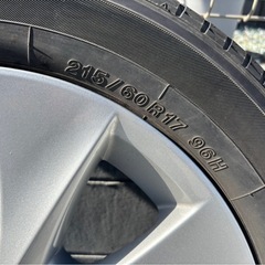 純正ホイール付き🛞タイヤ4本セット‼️215/60R17の画像